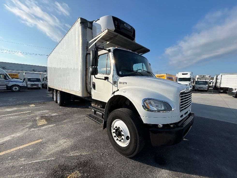 Refrigerated Truck-Light and Medium Duty Trucks-Freightliner-2018-M2-Hammond-LA-111,592\n\t\tmiles-$ 70,250 - Image 1