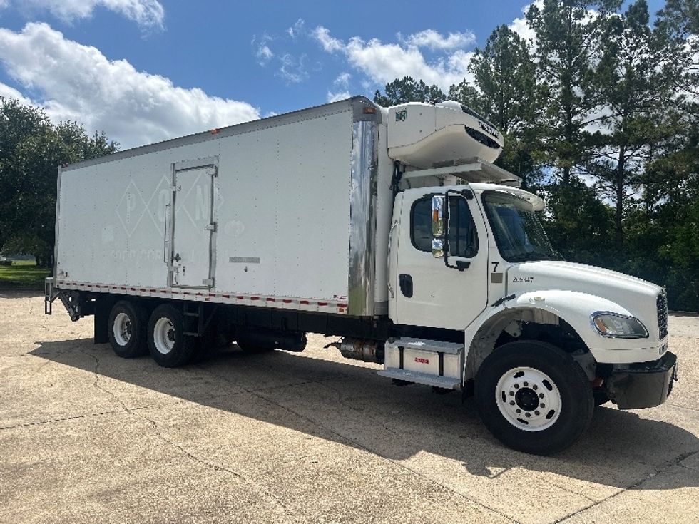 Refrigerated Truck-Light and Medium Duty Trucks-Freightliner-2018-M2-Hammond-LA-181,666\n\t\tmiles-$ 64,500 - Image 1