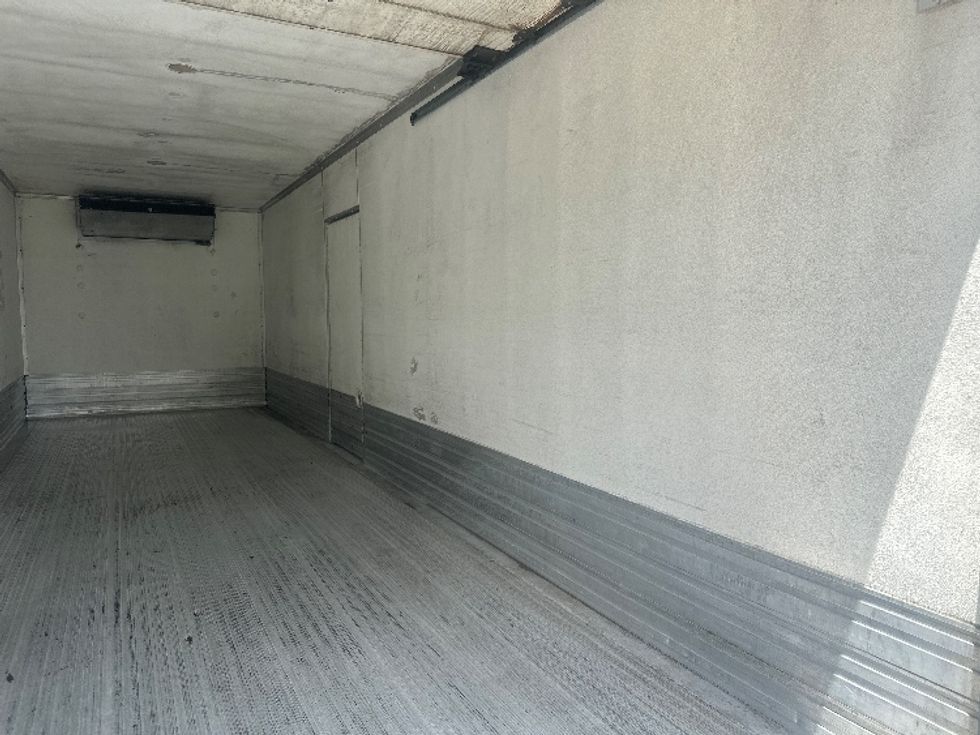 Refrigerated Truck-Light and Medium Duty Trucks-Freightliner-2018-M2-Hammond-LA-181,666\n\t\tmiles-$ 64,500 - Image 12