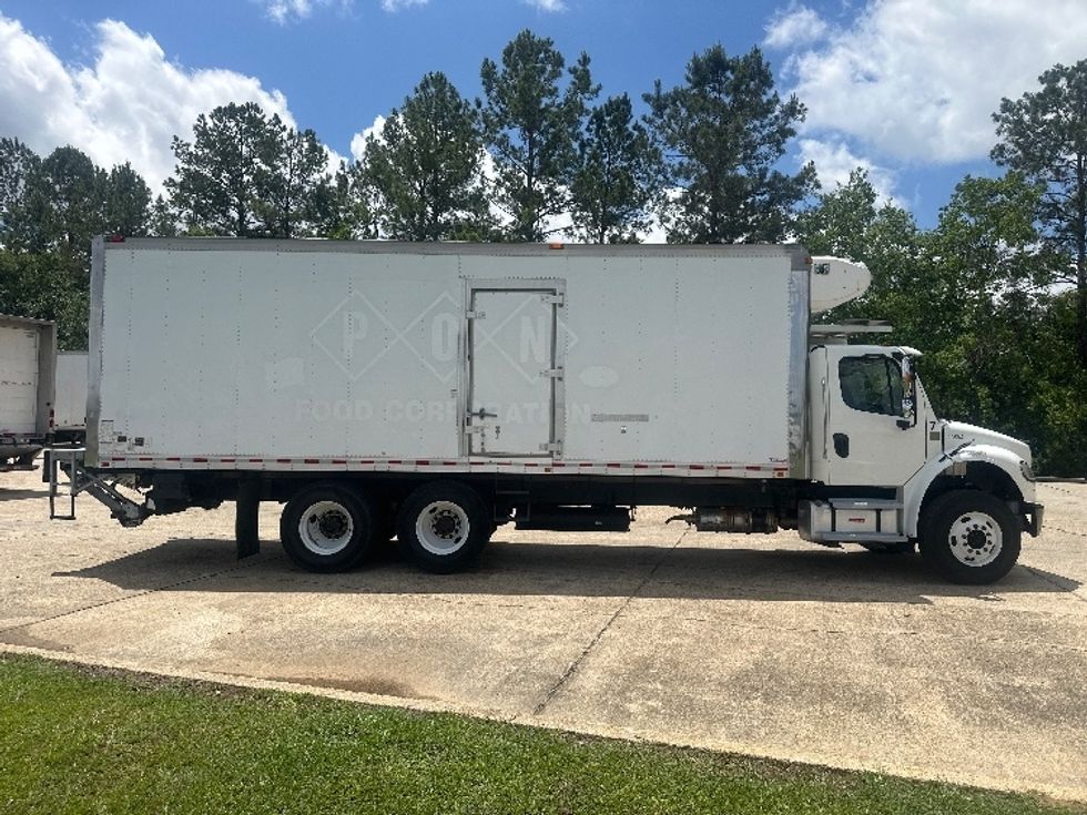 Refrigerated Truck-Light and Medium Duty Trucks-Freightliner-2018-M2-Hammond-LA-181,666\n\t\tmiles-$ 64,500 - Image 15