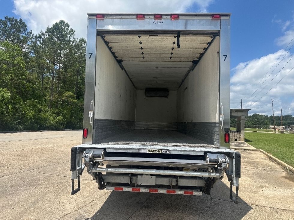 Refrigerated Truck-Light and Medium Duty Trucks-Freightliner-2018-M2-Hammond-LA-181,666\n\t\tmiles-$ 64,500 - Image 8