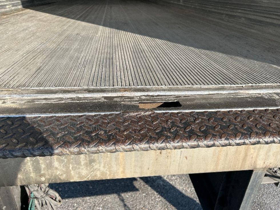 Refrigerated Truck-Light and Medium Duty Trucks-Freightliner-2018-M2-Hammond-LA-196,909\n\t\tmiles-$ 61,250 - Image 10