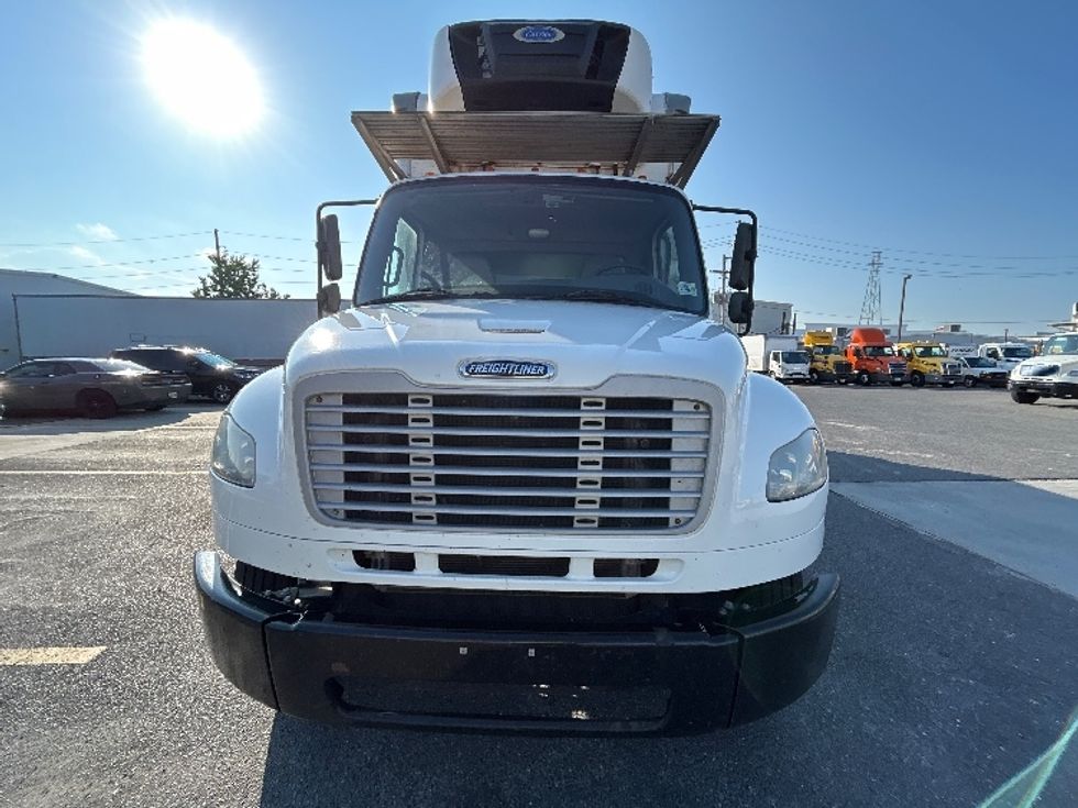Refrigerated Truck-Light and Medium Duty Trucks-Freightliner-2018-M2-Hammond-LA-196,909\n\t\tmiles-$ 61,250 - Image 2