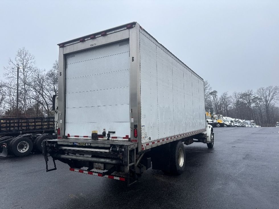 Refrigerated Truck-Light and Medium Duty Trucks-Freightliner-2018-M2-Jessup-MD-331,417\n\t\tmiles-$ 33,250 - Image 12