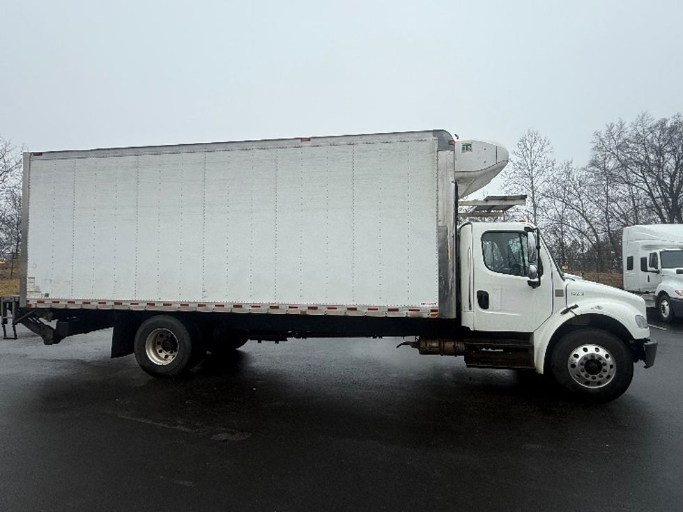 Refrigerated Truck-Light and Medium Duty Trucks-Freightliner-2018-M2-Jessup-MD-331,417\n\t\tmiles-$ 33,250 - Image 14