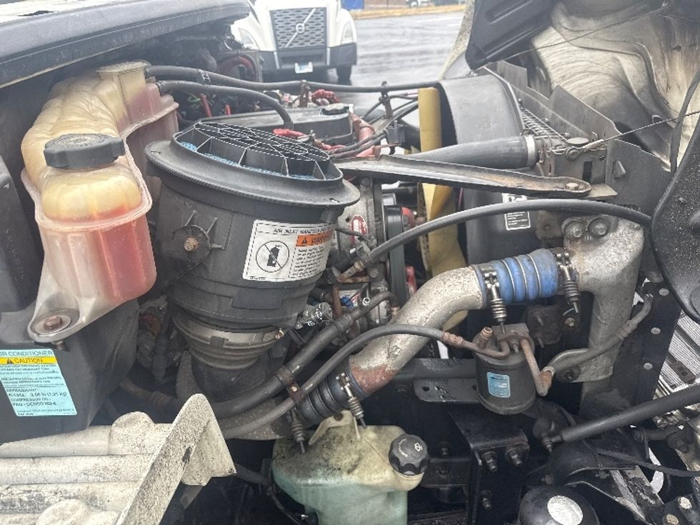 Refrigerated Truck-Light and Medium Duty Trucks-Freightliner-2018-M2-Jessup-MD-331,417\n\t\tmiles-$ 33,250 - Image 22