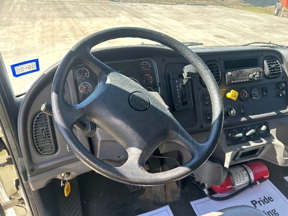 Refrigerated Truck-Light and Medium Duty Trucks-Freightliner-2018-M2-Katy-TX-231,721\n\t\tmiles-$ 51,250 - Image 17