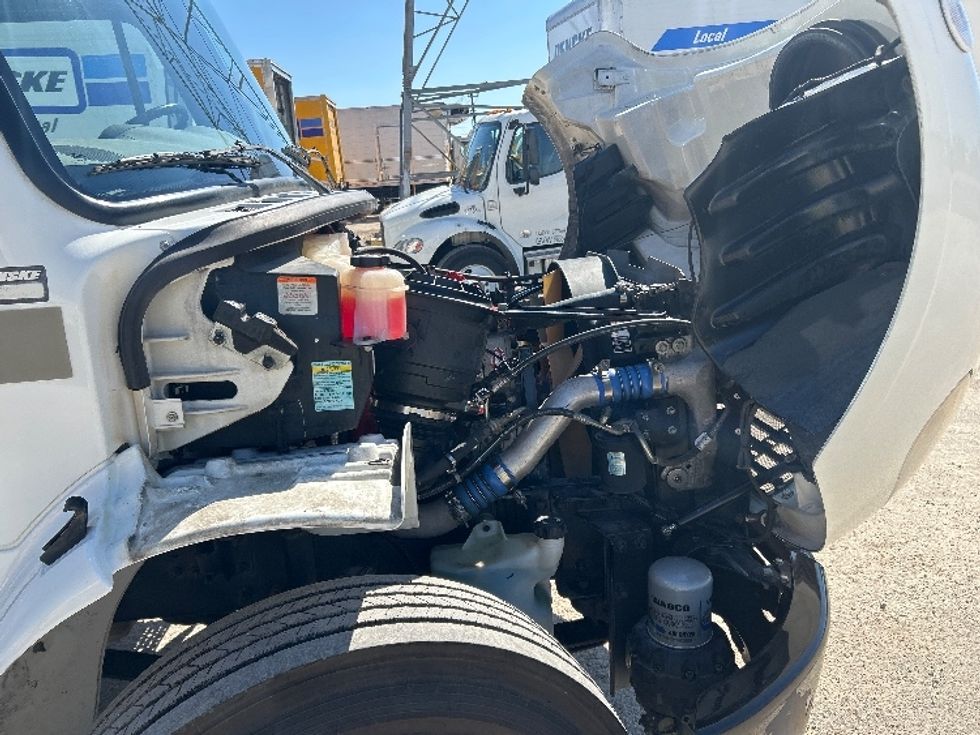 Refrigerated Truck-Light and Medium Duty Trucks-Freightliner-2018-M2-Katy-TX-231,721\n\t\tmiles-$ 51,250 - Image 23