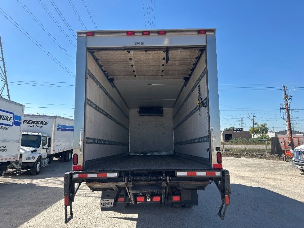 Refrigerated Truck-Light and Medium Duty Trucks-Freightliner-2018-M2-Katy-TX-231,721\n\t\tmiles-$ 51,250 - Image 8