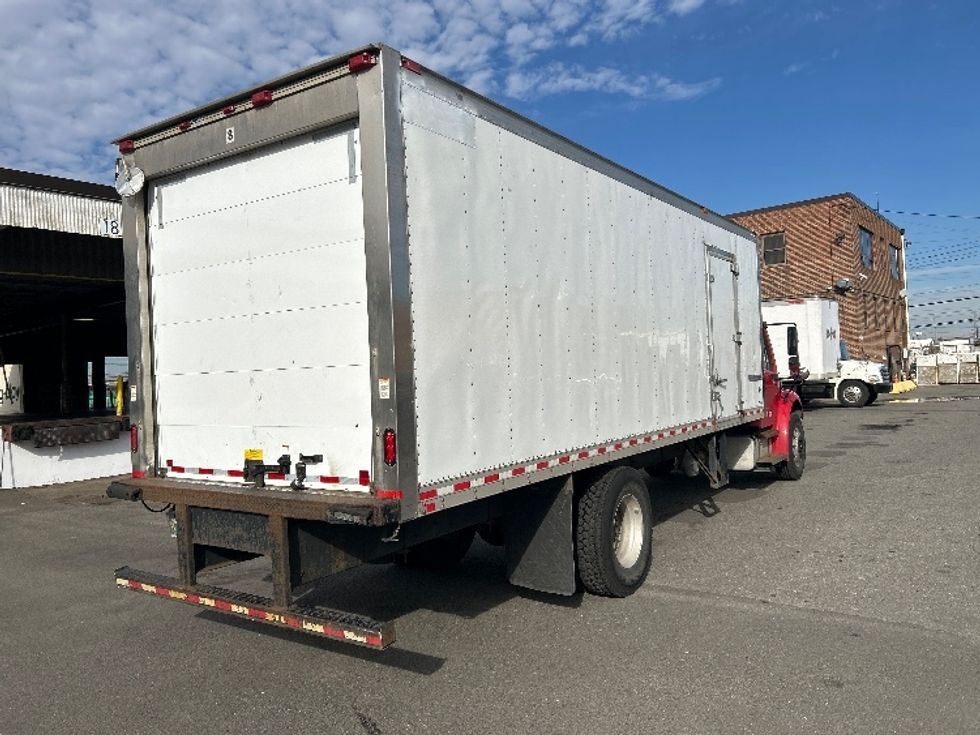 Refrigerated Truck-Light and Medium Duty Trucks-Freightliner-2018-M2-Kearny-NJ-172,576\n\t\tmiles-$ 43,250 - Image 12