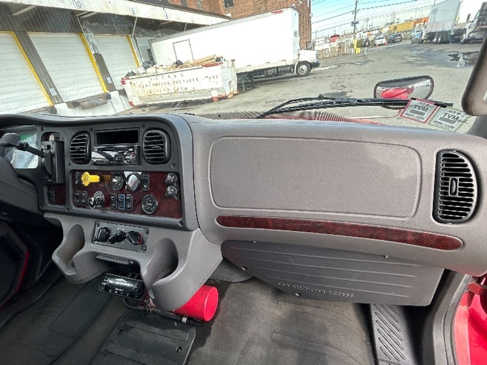 Refrigerated Truck-Light and Medium Duty Trucks-Freightliner-2018-M2-Kearny-NJ-172,576\n\t\tmiles-$ 43,250 - Image 20