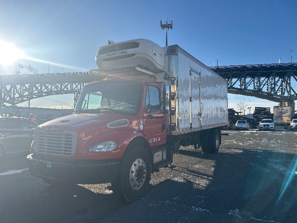 Refrigerated Truck-Light and Medium Duty Trucks-Freightliner-2018-M2-Kearny-NJ-172,576\n\t\tmiles-$ 43,250 - Image 3