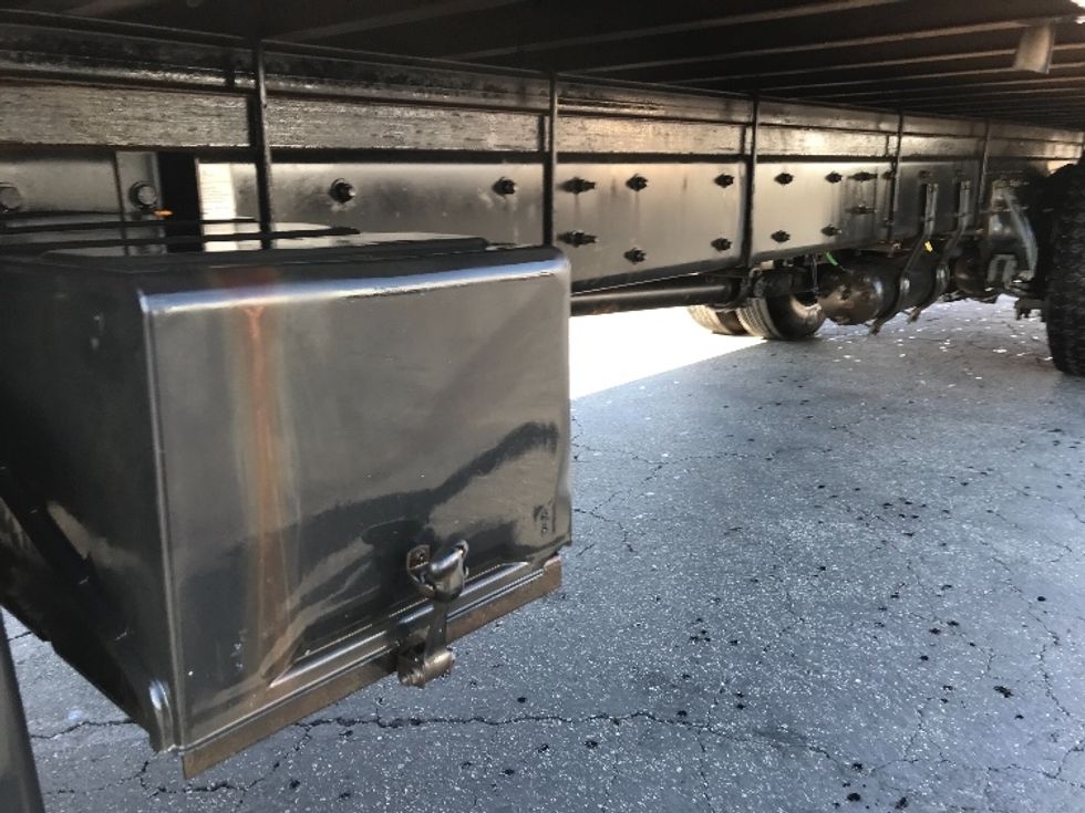 Refrigerated Truck-Light and Medium Duty Trucks-Freightliner-2018-M2-La Mirada-CA-71,205\n\t\tmiles-$ 58,250 - Image 5