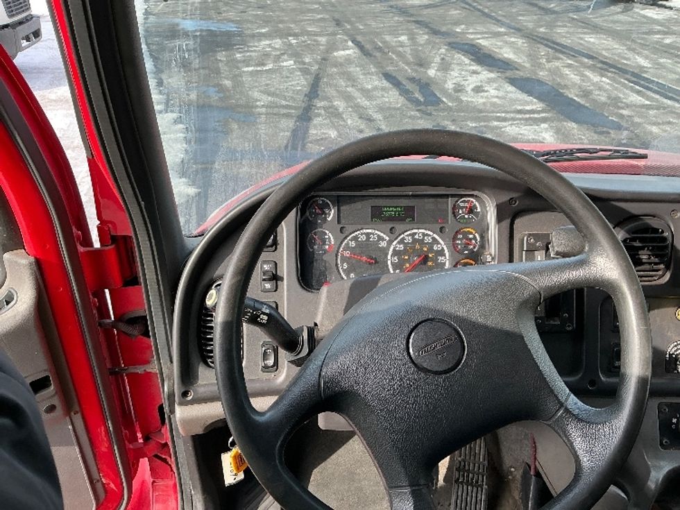 Refrigerated Truck-Light and Medium Duty Trucks-Freightliner-2018-M2-Lexington-KY-176,587\n\t\tmiles-$ 52,000 - Image 16