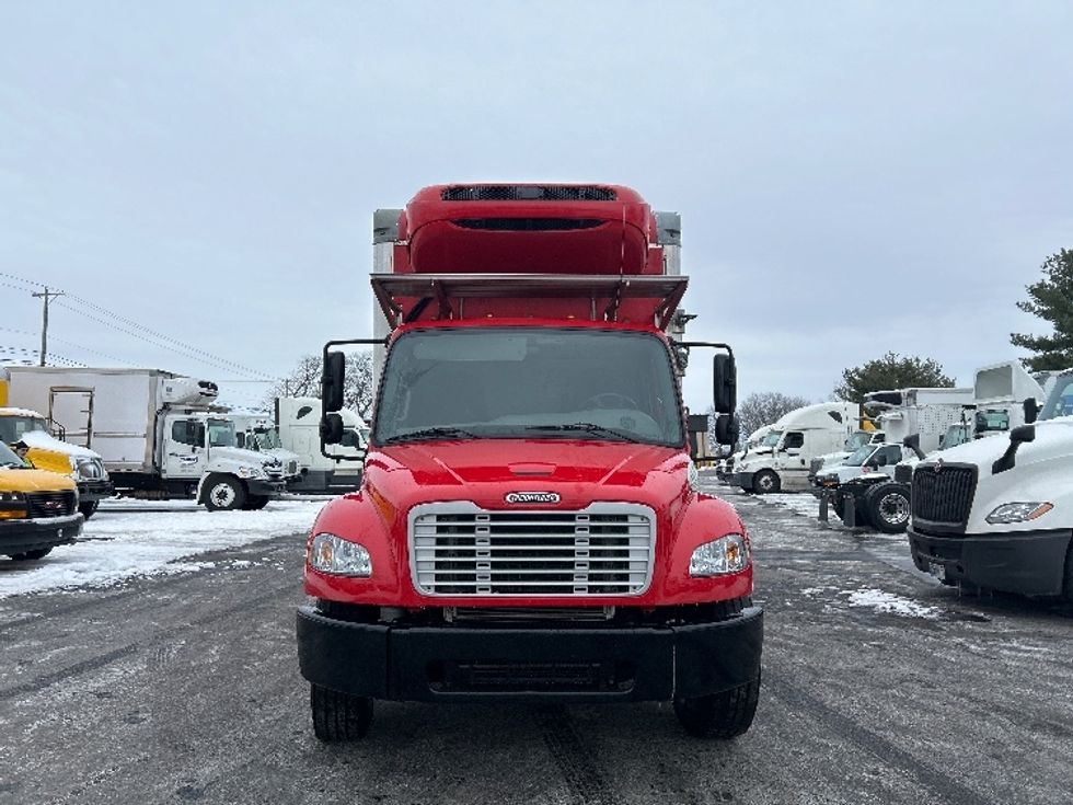 Refrigerated Truck-Light and Medium Duty Trucks-Freightliner-2018-M2-Lexington-KY-176,587\n\t\tmiles-$ 52,000 - Image 2