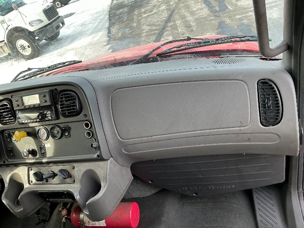 Refrigerated Truck-Light and Medium Duty Trucks-Freightliner-2018-M2-Lexington-KY-176,587\n\t\tmiles-$ 52,000 - Image 20