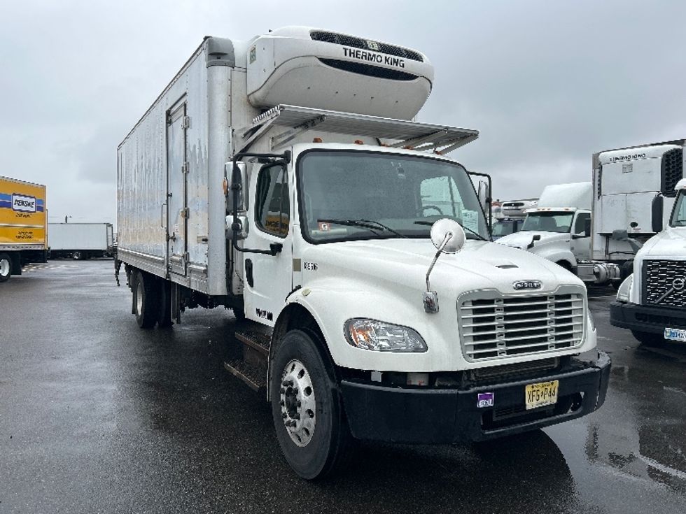Refrigerated Truck-Light and Medium Duty Trucks-Freightliner-2018-M2-Linden-NJ-124,948\n\t\tmiles-$ 58,750 - Image 1