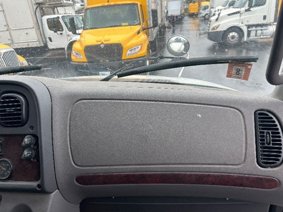 Refrigerated Truck-Light and Medium Duty Trucks-Freightliner-2018-M2-Linden-NJ-124,948\n\t\tmiles-$ 58,750 - Image 21