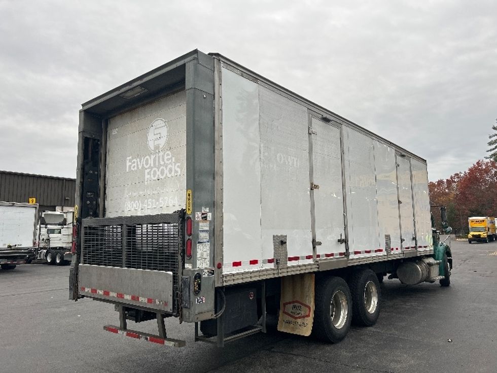 Refrigerated Truck-Light and Medium Duty Trucks-Freightliner-2018-M2-Londonderry-NH-203,461\n\t\tmiles-$ 58,500 - Image 13