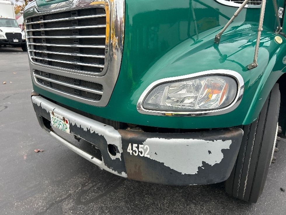 Refrigerated Truck-Light and Medium Duty Trucks-Freightliner-2018-M2-Londonderry-NH-203,461\n\t\tmiles-$ 58,500 - Image 25