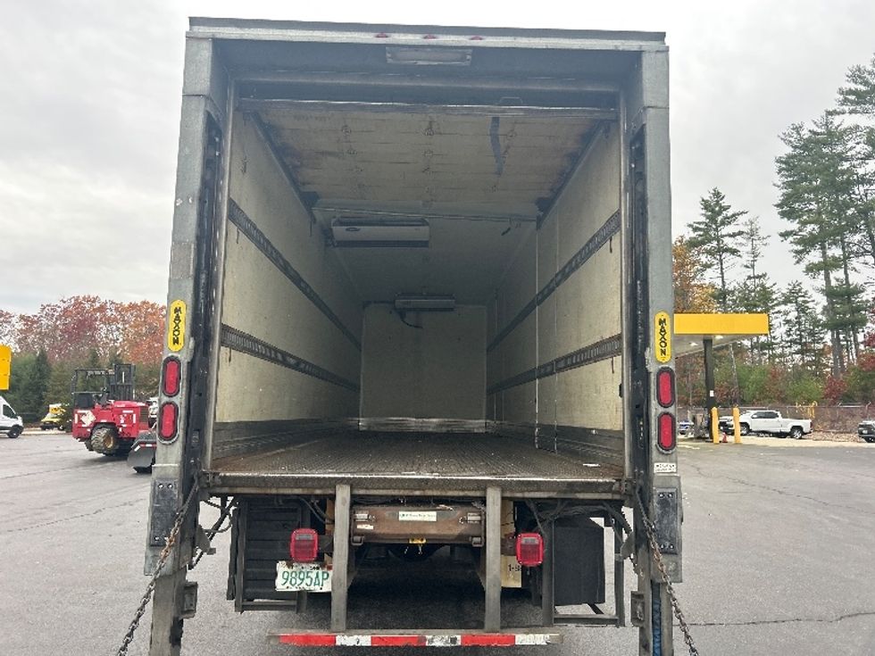 Refrigerated Truck-Light and Medium Duty Trucks-Freightliner-2018-M2-Londonderry-NH-203,461\n\t\tmiles-$ 58,500 - Image 8
