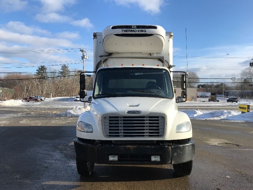 Refrigerated Truck-Light and Medium Duty Trucks-Freightliner-2018-M2-Londonderry-NH-223,807\n\t\tmiles-$ 32,500 - Image 2