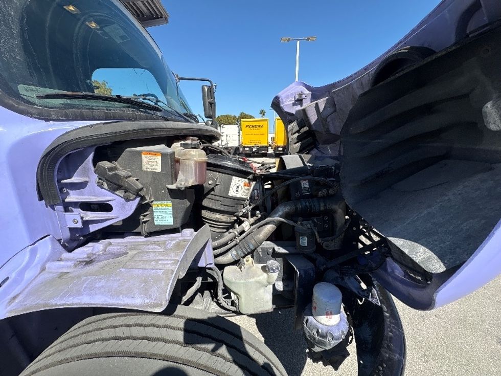 Refrigerated Truck-Light and Medium Duty Trucks-Freightliner-2018-M2-Medley-FL-124,636\n\t\tmiles-$ 60,250 - Image 23