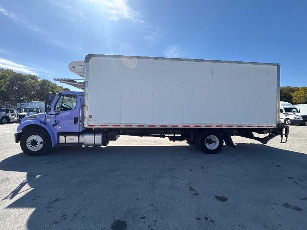 Refrigerated Truck-Light and Medium Duty Trucks-Freightliner-2018-M2-Medley-FL-124,636\n\t\tmiles-$ 60,250 - Image 4