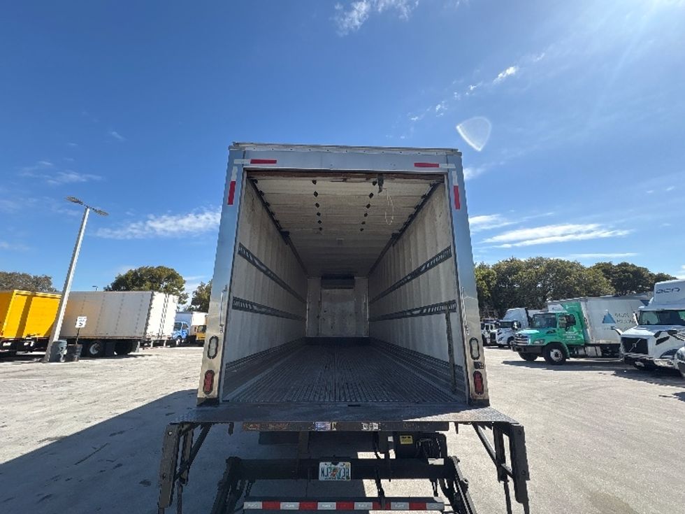 Refrigerated Truck-Light and Medium Duty Trucks-Freightliner-2018-M2-Medley-FL-124,636\n\t\tmiles-$ 60,250 - Image 8