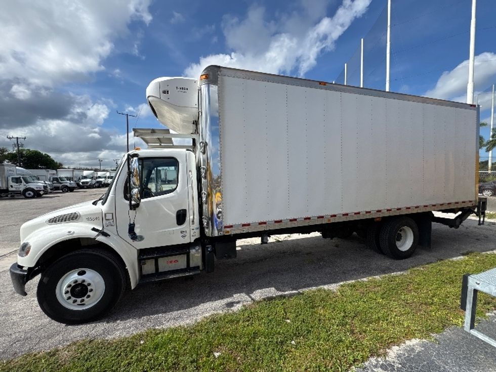Refrigerated Truck-Light and Medium Duty Trucks-Freightliner-2018-M2-Medley-FL-168,708\n\t\tmiles-$ 43,000 - Image 4