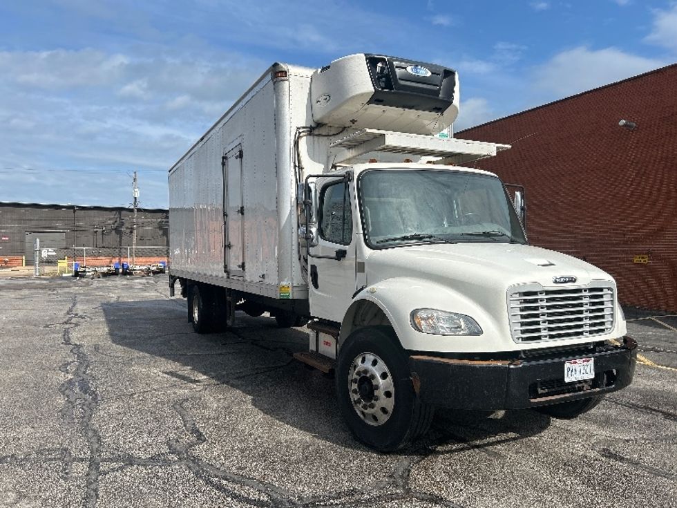 Refrigerated Truck-Light and Medium Duty Trucks-Freightliner-2018-M2-Middlefield-OH-128,200\n\t\tmiles-$ 55,750 - Image 1