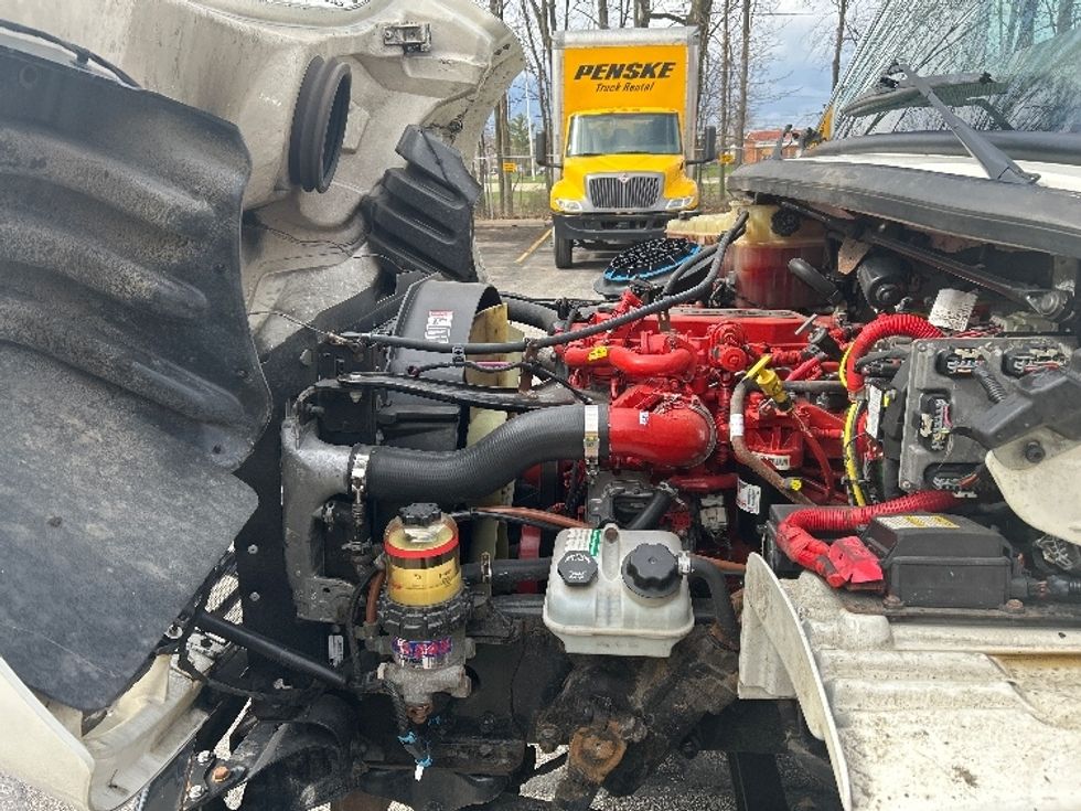 Refrigerated Truck-Light and Medium Duty Trucks-Freightliner-2018-M2-Middlefield-OH-128,200\n\t\tmiles-$ 55,750 - Image 24