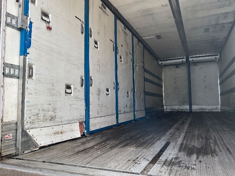 Refrigerated Truck-Light and Medium Duty Trucks-Freightliner-2018-M2-Milwaukee-WI-201,250\n\t\tmiles-$ 46,000 - Image 10