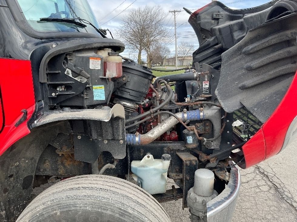 Refrigerated Truck-Light and Medium Duty Trucks-Freightliner-2018-M2-Milwaukee-WI-201,250\n\t\tmiles-$ 46,000 - Image 22