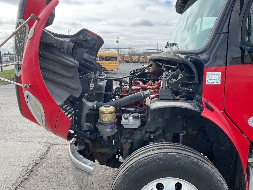 Refrigerated Truck-Light and Medium Duty Trucks-Freightliner-2018-M2-Milwaukee-WI-201,250\n\t\tmiles-$ 46,000 - Image 23
