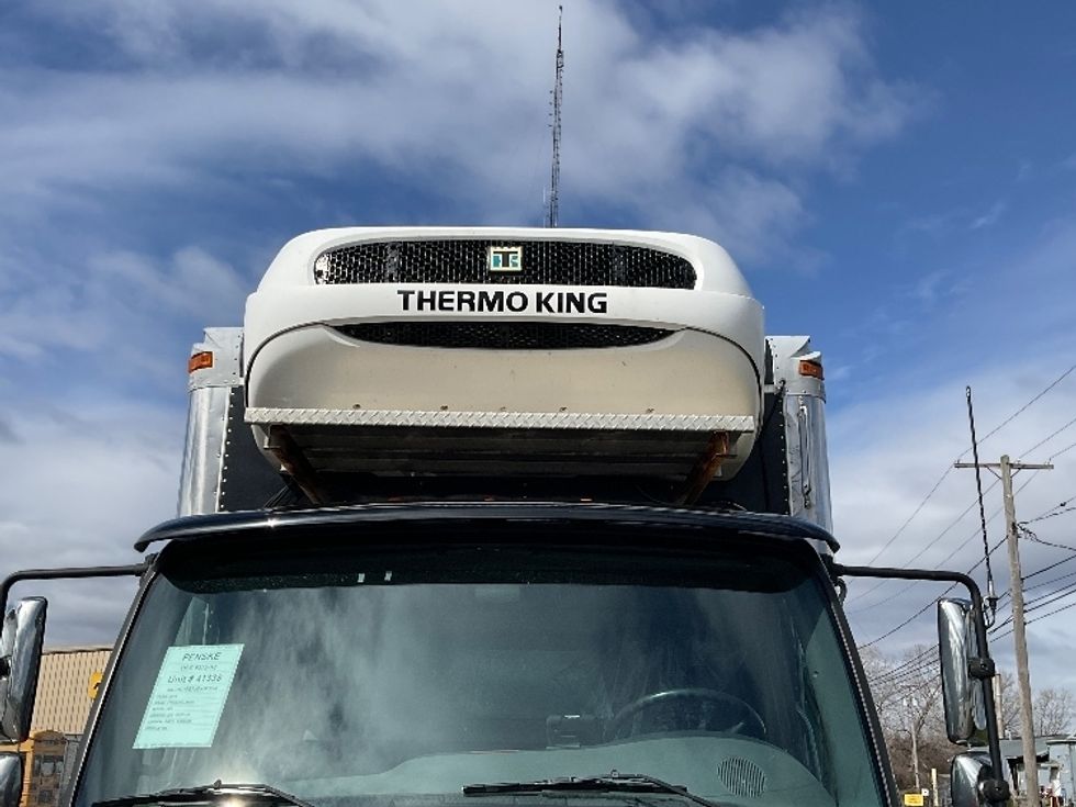 Refrigerated Truck-Light and Medium Duty Trucks-Freightliner-2018-M2-Milwaukee-WI-201,250\n\t\tmiles-$ 46,000 - Image 24