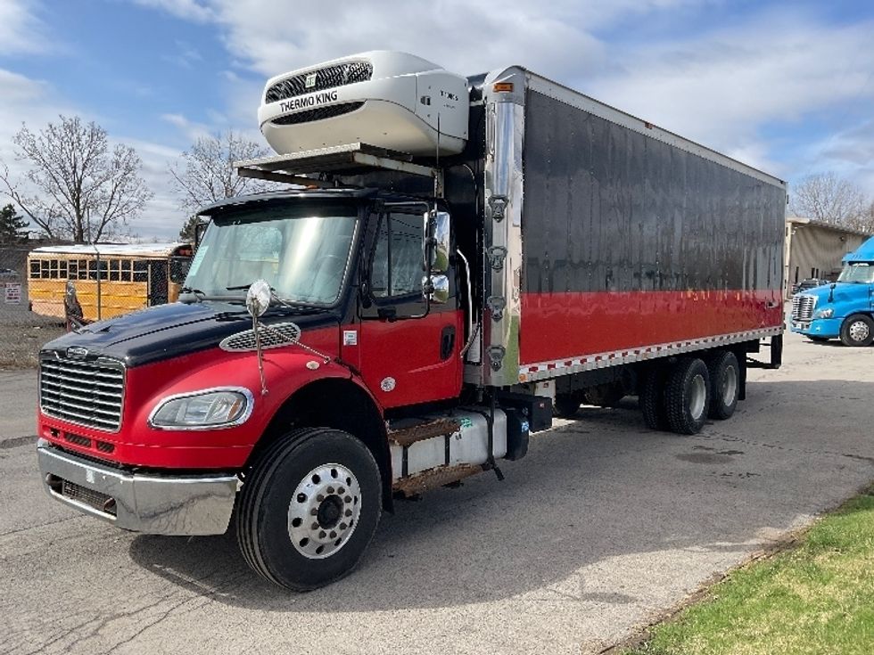 Refrigerated Truck-Light and Medium Duty Trucks-Freightliner-2018-M2-Milwaukee-WI-201,250\n\t\tmiles-$ 46,000 - Image 3