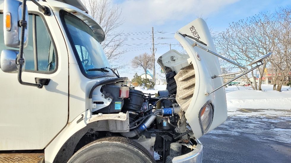 Refrigerated Truck-Light and Medium Duty Trucks-Freightliner-2018-M2-Mississauga-ON-210,310\n\t\tkm-$ 76,000 - Image 21