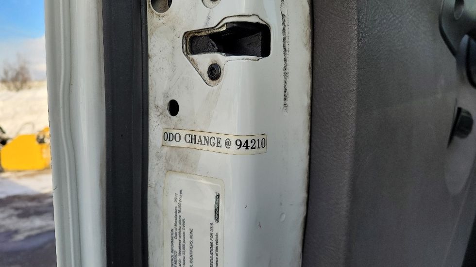 Refrigerated Truck-Light and Medium Duty Trucks-Freightliner-2018-M2-Mississauga-ON-210,310\n\t\tkm-$ 76,000 - Image 23