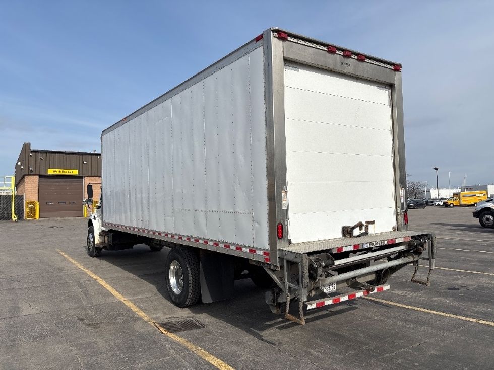 Refrigerated Truck-Light and Medium Duty Trucks-Freightliner-2018-M2-Mississauga-ON-378,746\n\t\tkm-$ 51,500 - Image 6
