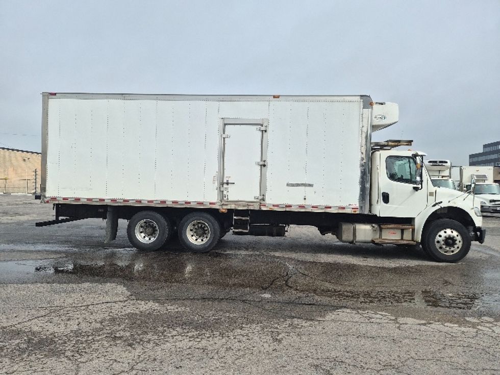 Refrigerated Truck-Light and Medium Duty Trucks-Freightliner-2018-M2-Mississauga-ON-518,308\n\t\tkm-$ 53,250 - Image 15