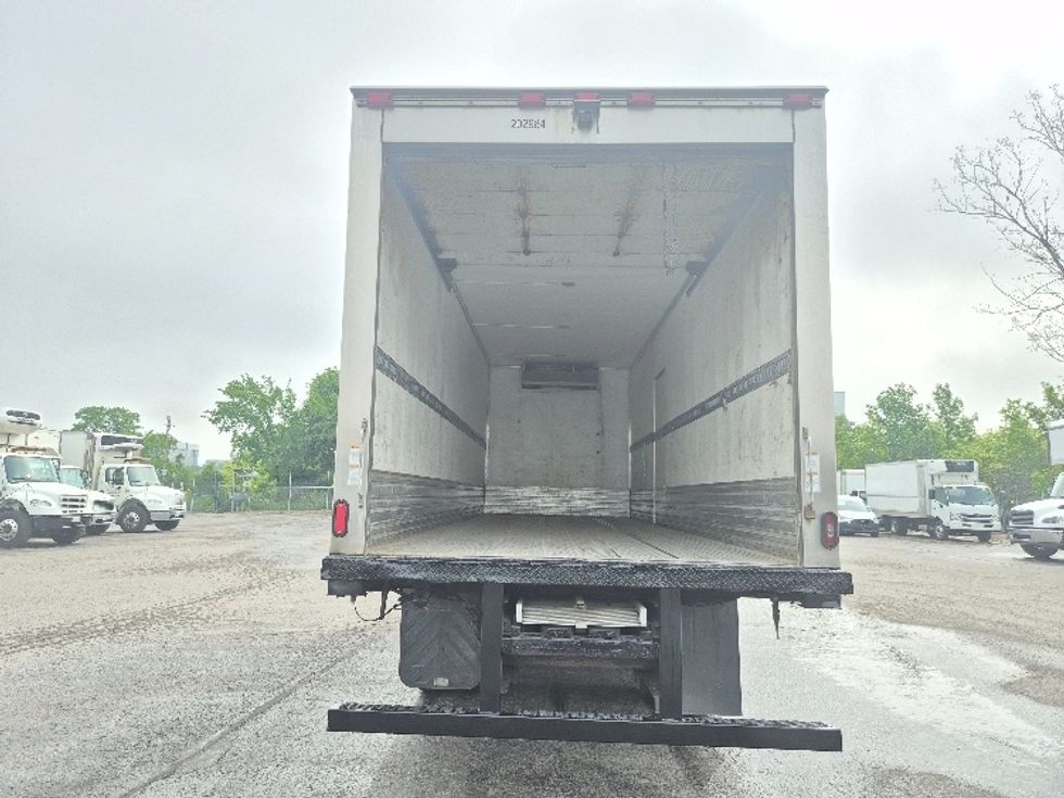 Refrigerated Truck-Light and Medium Duty Trucks-Freightliner-2018-M2-Mississauga-ON-518,308\n\t\tkm-$ 53,250 - Image 8