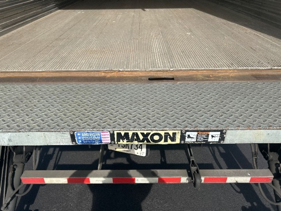 Refrigerated Truck-Light and Medium Duty Trucks-Freightliner-2018-M2-Norcross-GA-262,449\n\t\tmiles-$ 43,500 - Image 10