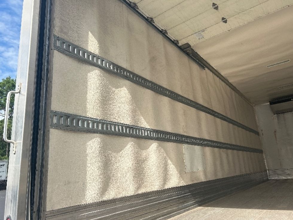 Refrigerated Truck-Light and Medium Duty Trucks-Freightliner-2018-M2-Norcross-GA-262,449\n\t\tmiles-$ 43,500 - Image 11