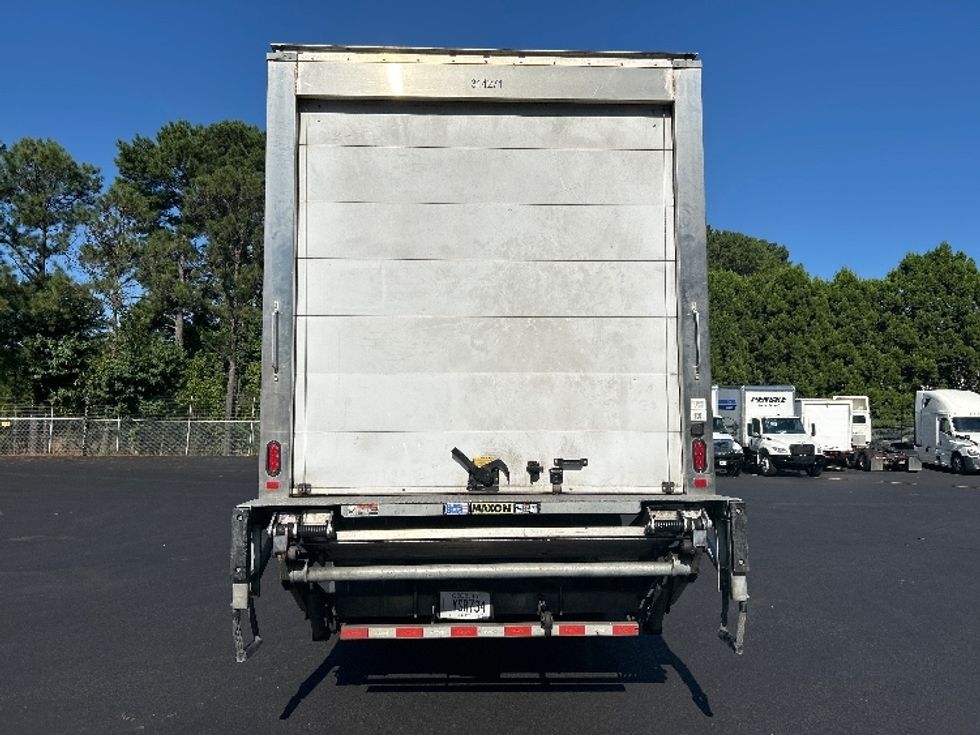 Refrigerated Truck-Light and Medium Duty Trucks-Freightliner-2018-M2-Norcross-GA-262,449\n\t\tmiles-$ 43,500 - Image 7