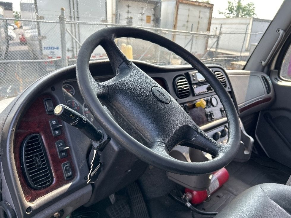 Refrigerated Truck-Light and Medium Duty Trucks-Freightliner-2018-M2-North Bergen-NJ-159,522\n\t\tmiles-$ 48,250 - Image 17