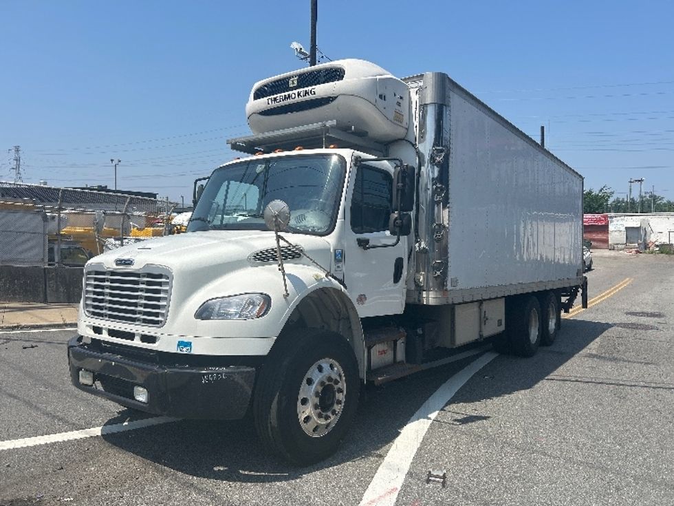 Refrigerated Truck-Light and Medium Duty Trucks-Freightliner-2018-M2-North Bergen-NJ-159,522\n\t\tmiles-$ 48,250 - Image 3