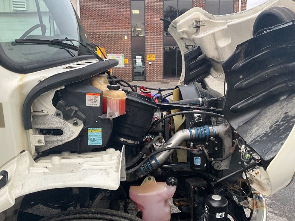 Refrigerated Truck-Light and Medium Duty Trucks-Freightliner-2018-M2-Ottawa-ON-346,802\n\t\tkm-$ 51,750 - Image 23