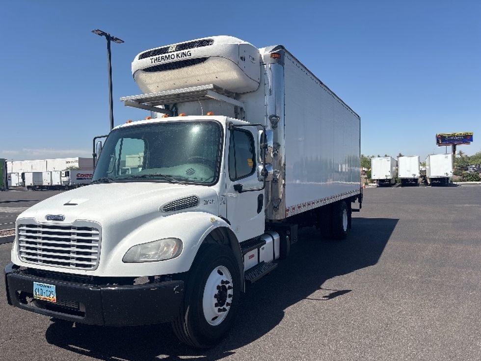 Refrigerated Truck-Light and Medium Duty Trucks-Freightliner-2018-M2-Phoenix-AZ-103,580\n\t\tmiles-$ 62,000 - Image 3