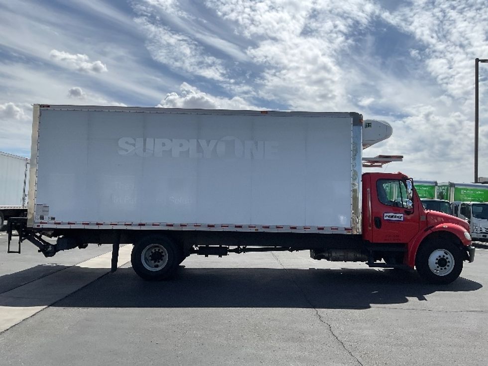 Refrigerated Truck-Light and Medium Duty Trucks-Freightliner-2018-M2-Phoenix-AZ-93,022\n\t\tmiles-$ 55,000 - Image 15